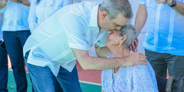 Gobierno de Luis Abinader otorga 7,925 pensiones solidarias