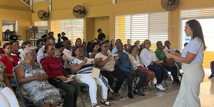 Fundación + Mujeres Polítikas celebra 3 años impulsando a sector  femenino