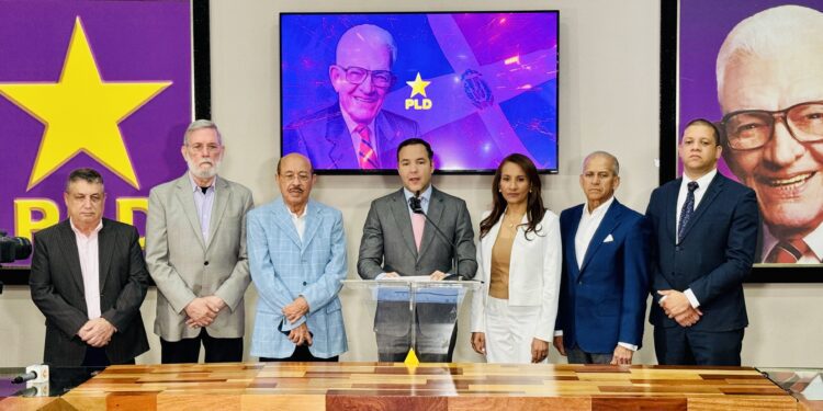 PLD presenta propuestas de política migratoria para la República Dominicana