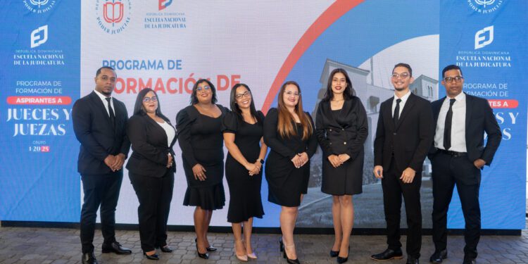 Nueva generación judicial inicia formación en la Escuela de la Judicatura