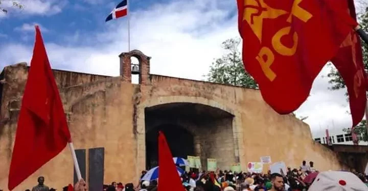 Izquierda convoca a marcha por derechos laborales este 1° de mayo