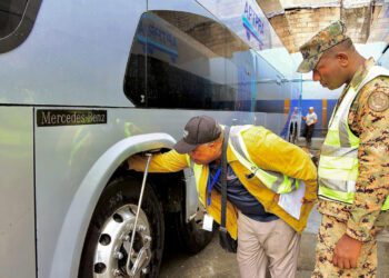 Intrant detecta fallas graves en transporte público durante operativo