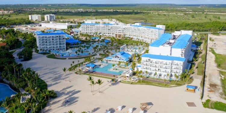 Banca múltiple impulsa turismo dominicano con récord de financiamiento 2024