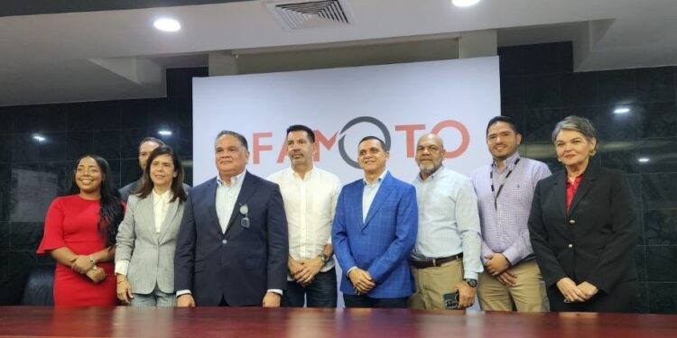 Motoconchistas transportan a más de 1.6 millones de pasajeros diariamente