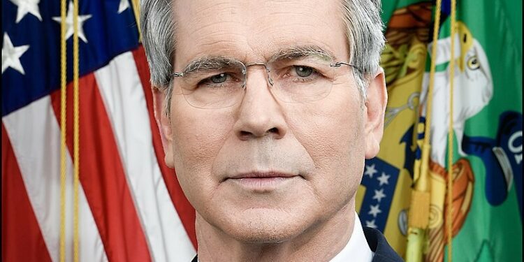 Estados Unidos exige rumbo claro al FMI y Banco Mundial