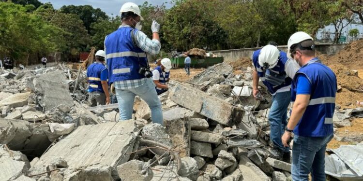 Escombros del Jet Set bajo custodia Onesvie para peritaje forense oficial