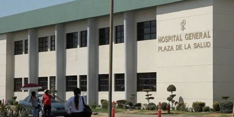 Plaza de la Salud asiste a 13 víctimas de tragedia en Jet Set; confirman fallecimiento