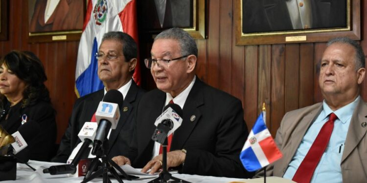 Instituto Duartiano entra en crisis por choque de visiones