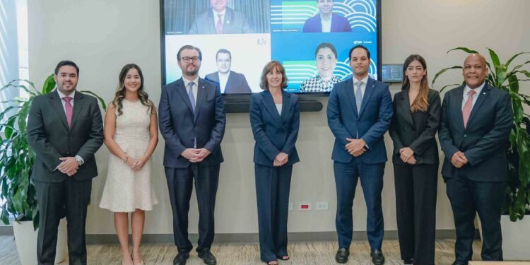 Banesco impulsa con us$45 millones pymes, mujeres y sostenibilidad en RD