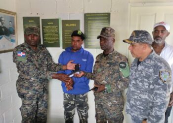 Dos hombres se entregan a la PN por muerte de agente policial