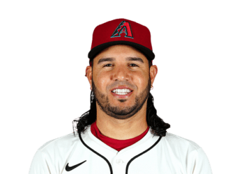 Eugenio Suárez firma histórica noche de jonrones en Grandes Ligas