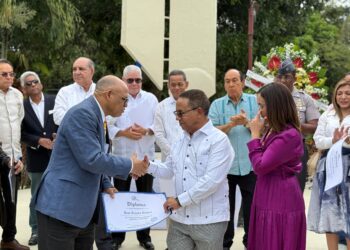 CDP Espaillat reconoce a José Tejada Gómez por su legado al periodismo