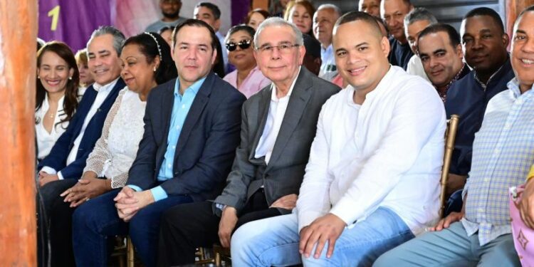 Danilo defiende legado social gobierno del PLD