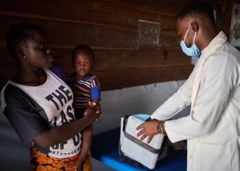 Informe OMS: determinantes sociales influyen en la salud más que los genes