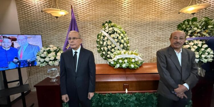 PLD rinde homenaje solemne a Rodríguez Marchena fallecido recientemente