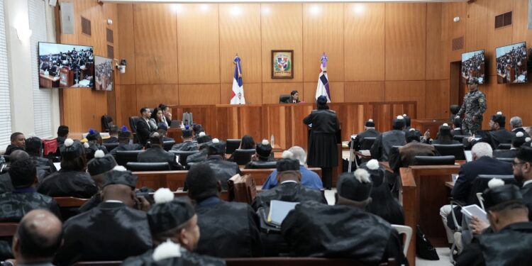 Ministerio Público inicia juicio por corrupción de RD$19 mil millones