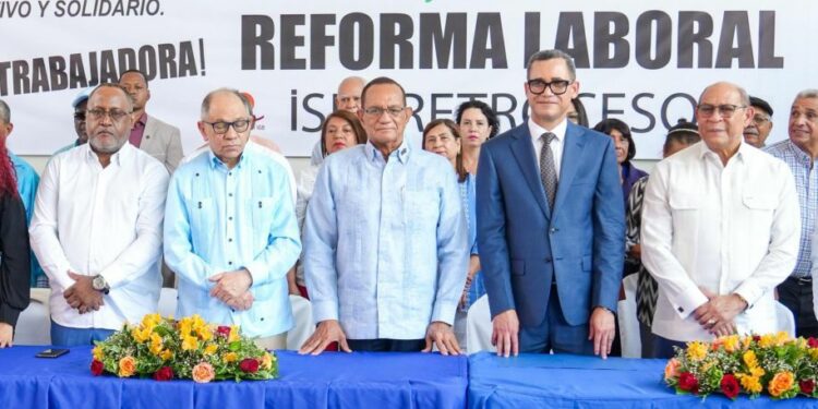 En Día del trabajo advierten que no permitirán retrocesos en la cesantía