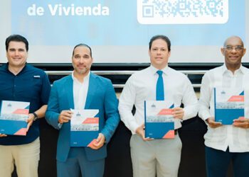 Ministerio entrega el Plan Decenal de Viviendas 2022-2032