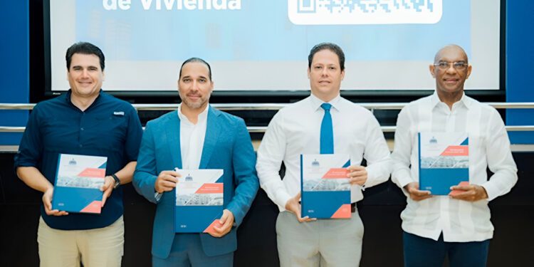 Ministerio entrega el Plan Decenal de Viviendas 2022-2032