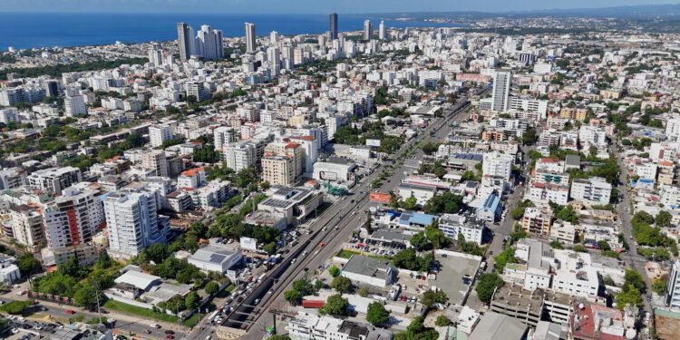 Banca múltiple crece 10.7 % y consolida liderazgo regional