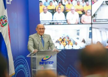 Nueva academia de Idiomas INFOTEP abre puertas al futuro laboral