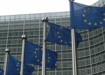 Unión Europea eleva presión y lleva arances de Trump a la OMC