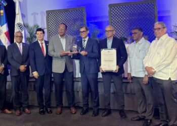 Por esto el Ministerio de Trabajo reconoció la empresa César Iglesias