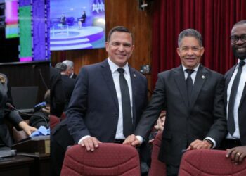 Diputados exigen investigación urgente al sistema judicial de La Romana