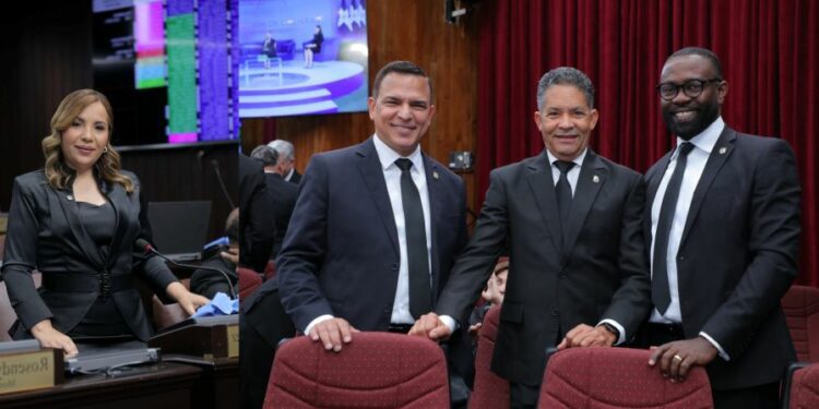 Diputados exigen investigación urgente al sistema judicial de La Romana