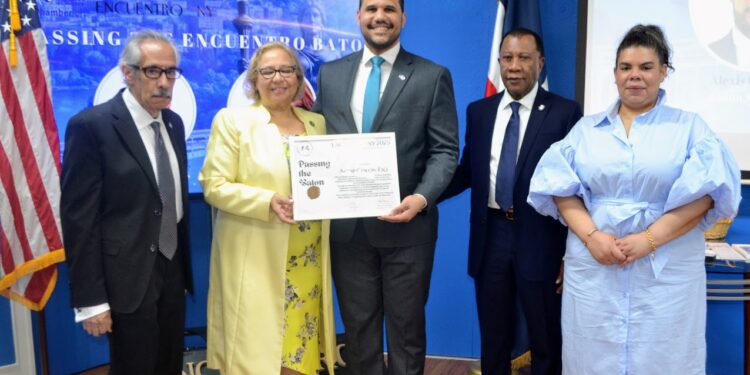 Abogado dominicano es reconocido en Nueva York