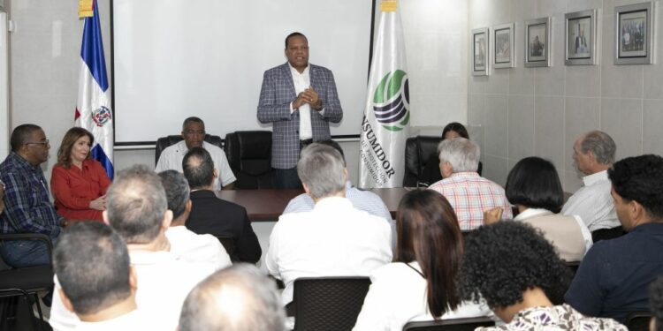 Pro Consumidor analiza 13 fábricas de embutidos y pasan las pruebas