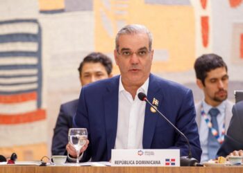 Abinader propone pacto climático hemisférico y refuerzo apoyo a Haití