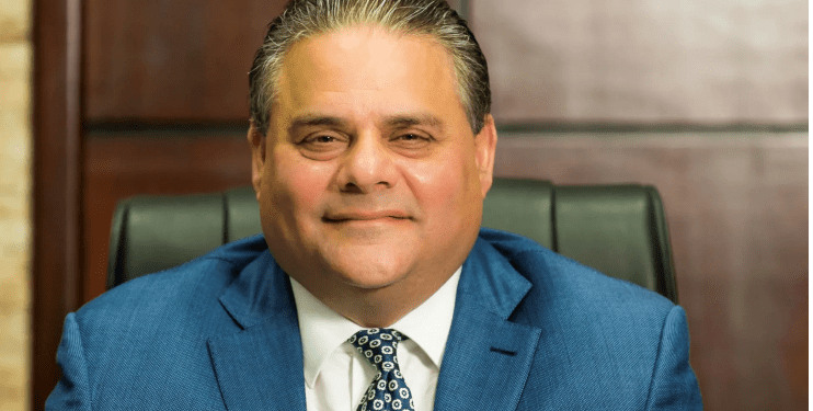 Fiscalía apela fallo que favorece al empresario Raúl Rizik