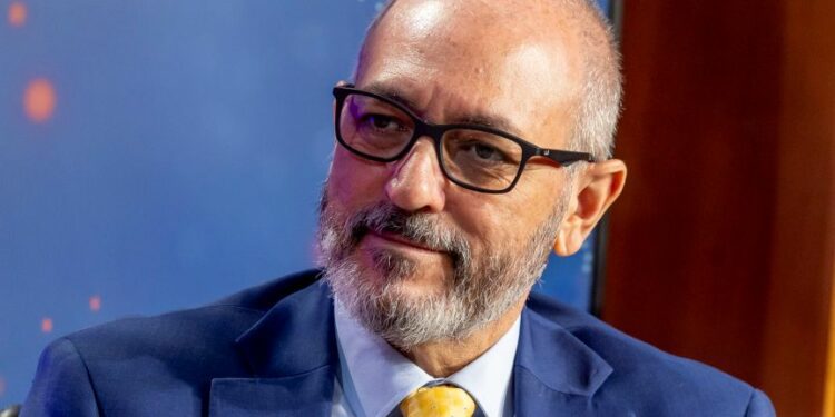 PNUD insta a UE a liderar sistema financiero abandonado por EU