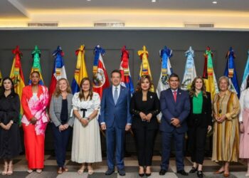 Foro internacional impulsa equidad de género empresarial