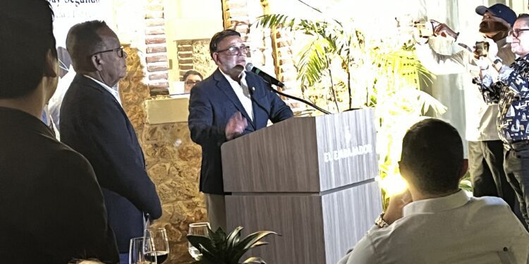 Compay Segundo que se baila ahora también se fuma