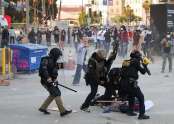 EE. UU. desplegará la Guardia Nacional en Los Ángeles tras protestas