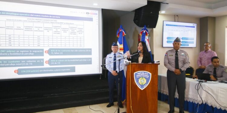 Más del 80 % de policías ya opera bajo nuevo modelo de patrullaje