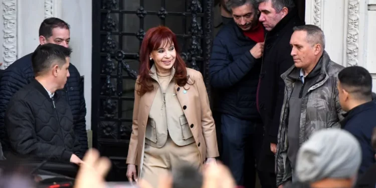 Cristina Fernández tiene hasta el 19 de junio para entregarse