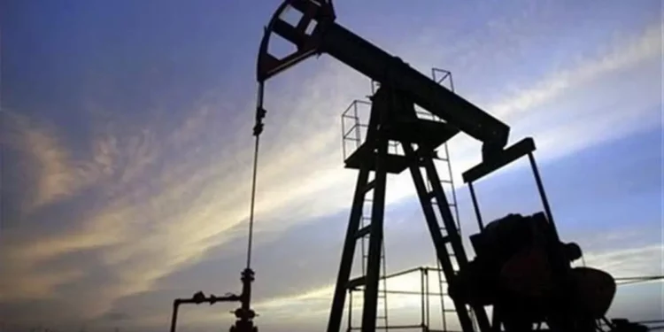 Suben los precios del petróleo ante tensión en Medio Oriente