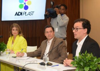 Más de 470 empresas industria del plástico generan 42 mil empleos en RD 