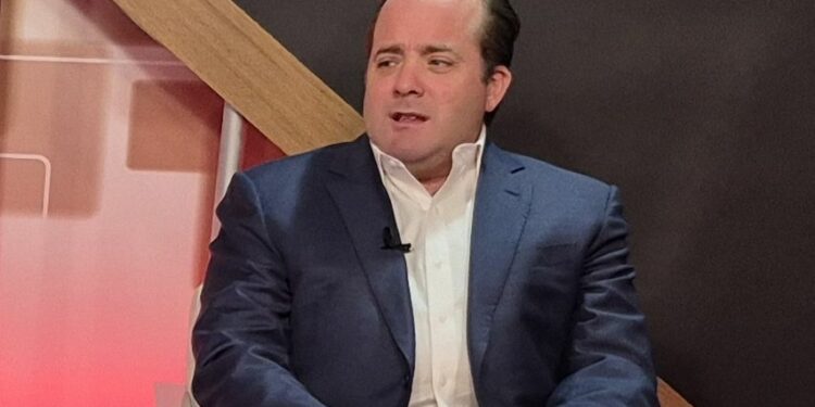 Gobierno admite reducción de expectativas de crecimiento económico y explica porque