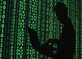 Irán afirma haber robado miles de archivos nucleares israelíes