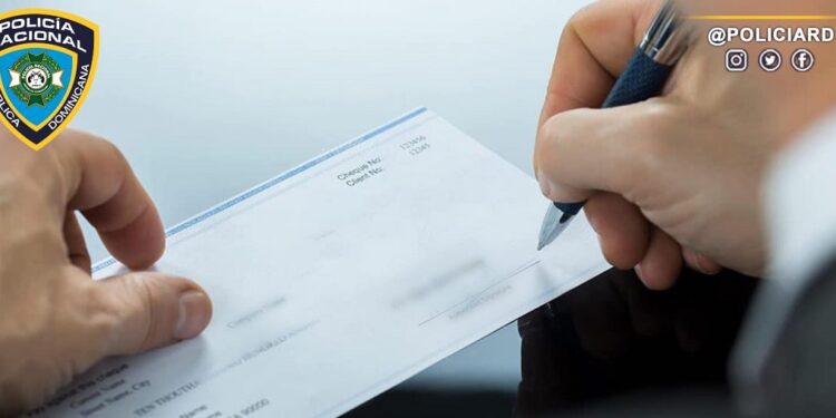 Condenan red de falsificadores de documentos oficiales; incluye uno de la JCE