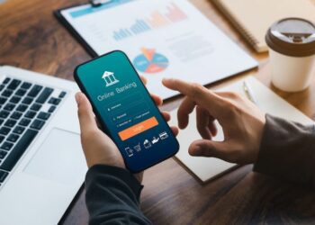 Desconfianza digital frena acceso al crédito en República Dominicana