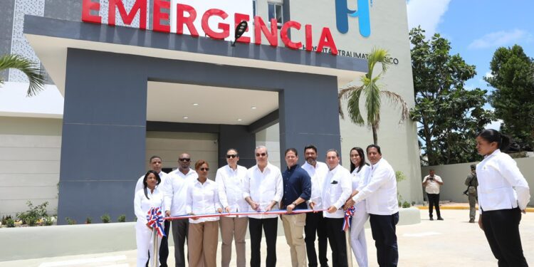 Gobierno inaugura  en Higüey primer hospital traumatológico de la región Este 