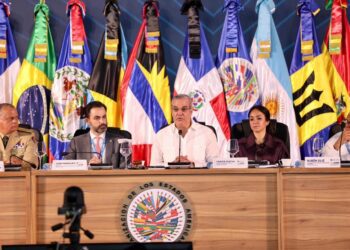 Abinader: “El crimen no duerme, y nosotros tampoco”