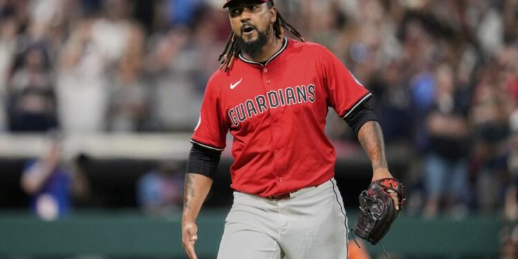 Emmanuel Clase, bajo la lupa por apuestas deportivas