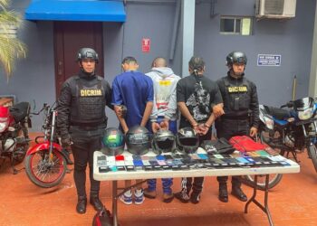 Policía desmantela red de atracos de celulares en Santo Domingo