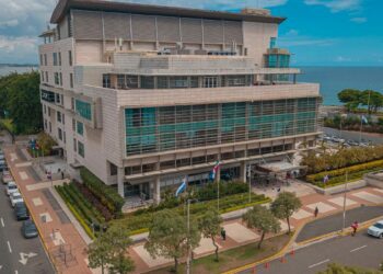 Operación Atlántico: más de 500 agentes intervienen zona turística de Sosúa